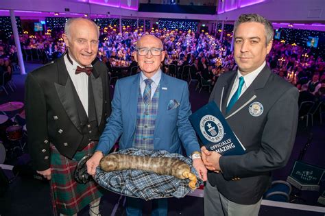 Scots Firm Breaks Guinness World Record With Worlds Largest Robert