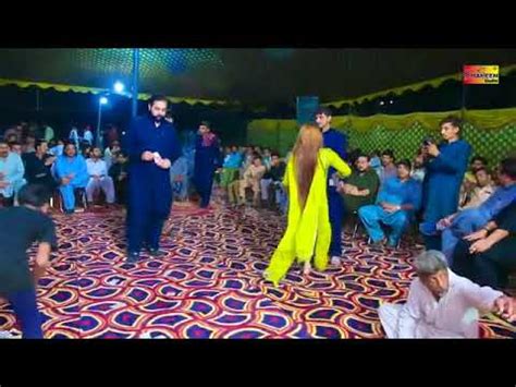 Shareekan Wich Na Shamil Kar Chiriya Queen Dance Performance 2022