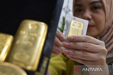 Harga Emas Batangan Antam Stabil Di Rp Juta Per Gram