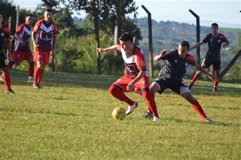 El Exa pasó al frente en la tabla OberaOnline