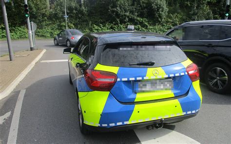 Wermelskirchen Anklage Waffen Und Sturmhaube Im Auto