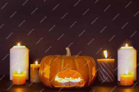 Płonące świece Na Halloweenowe Oświetlenie Jesienna Przytulna