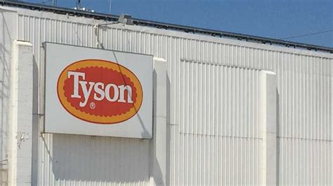 Tyson Foods Cutting 400 Jobs Closing Plant In Denison