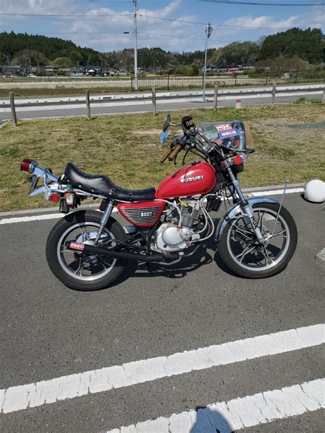 まーさんの投稿した愛車情報gn125 弾丸マフラーとormマフラー長さが気に入｜バイクのカスタムツーリング情報ならモトクル