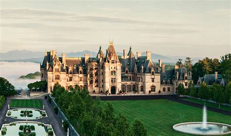 How Many Bedrooms Does The Biltmore Mansion Have | www.resnooze.com