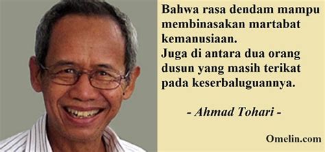 kata bijak ahmad tohari  sastrawan asal indonesia