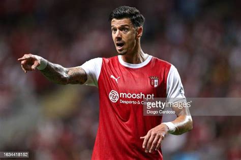 José Fonte Photos And Premium High Res Pictures Getty Images