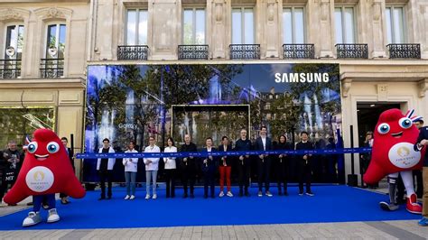 Samsung Inaugure Un Pavillon Dernier Cri O Les Fans Pourront Se