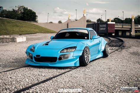 Modified Honda S2000, front and left side