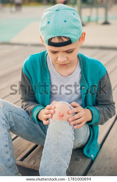 2 Grazed Knee Playing Sport Images Stock Photos And Vectors Shutterstock