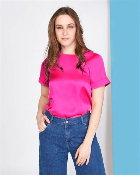 Dunnes Stores Pink Lennon Courtney At Dunnes Stores Fluro Pink Raglan