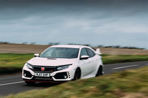 Evo Car Of The Year 2017 Honda Civic Type R Evo Car Of The Year Best Hot Hatch Evo