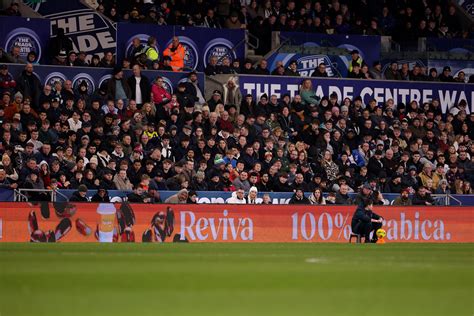 swansea city vs man city lineups 9