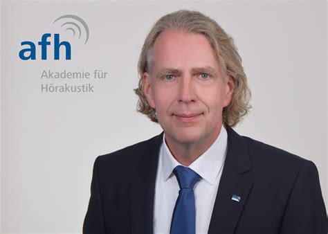 F Nf Fragen An Christoph Von Kannen Dozent Akademie F R H Rakustik