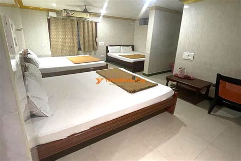 Rameshwaram - Hotel Raamajayam Book Rooma