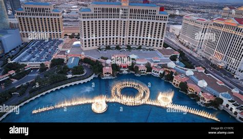 Aerial view of Bellagio Fountain Show, Las Vegas Stock Photo - Alamy