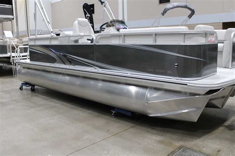 Avalon Pontoons New Avalon Boats Kansas City Boat Dealer