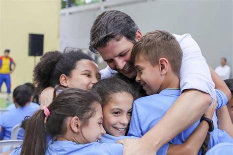 Curitiba é a capital com melhor qualidade de vida no Brasil, segundo