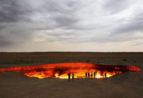 Turkmenistan Develops Project To Extinguish Darvaza Gas Crater Society