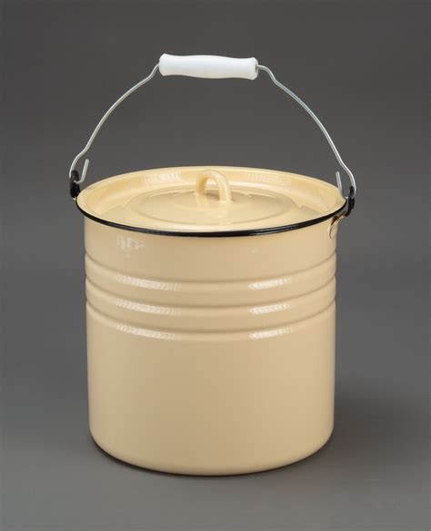 Ведро эмалированное 12 л цилиндрическое с крышкой для воды и сыпучих ...