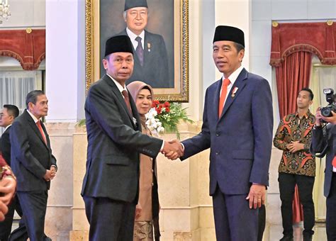 Presiden Saksikan Pengambilan Sumpah Nawawi Pomolango Sebagai Ketua