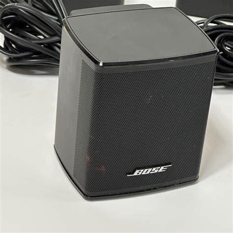 Bose Virtually Invisible 300 Wireless Surround Speakers Power