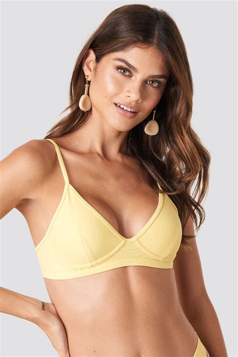 Das Cup Shape Bikini Top Von Na Kd Swimwear Hat B Gelfreie Cups