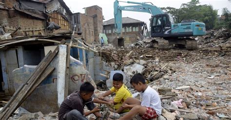 Mengais Yang Tersisa Di Bukit Duri Foto Tirto Id