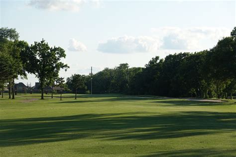 Eagle Pointe Golf Club (Mont Belvieu, Texas) | GolfCourseGurus