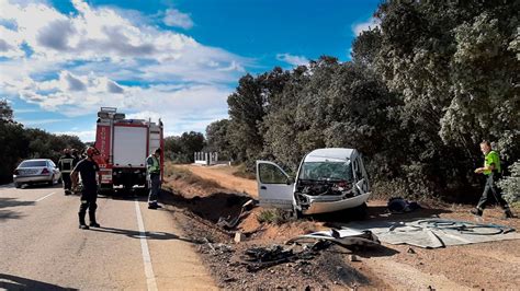 Un Muerto En Un Accidente De Tr Fico En La Ba Eza