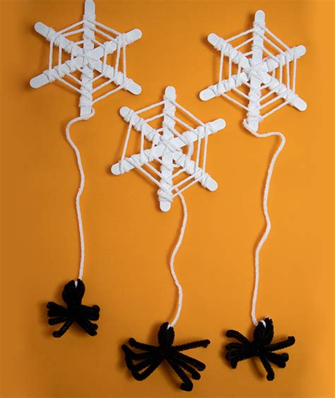 Easy Halloween Spider Web Craft - Pjs and Paint