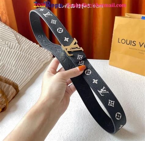 Louis Vuitton Lv Iconic 30mm Reversible Belt M8386v