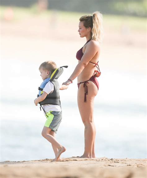 Hilary Duff In Bikini At The Beach In Hawaii Celebsla 79235 Hot Sex