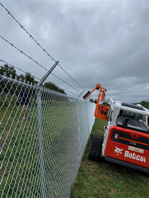 Barbed Wire Fence With Chain Link Chuck S Fence