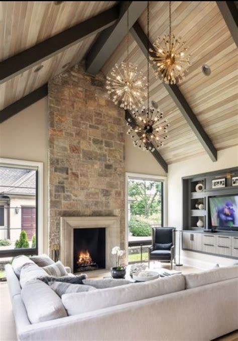 Modern Vaulted Ceiling Living Room Design