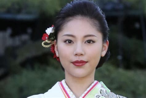 【顔画像】水沢エレナの結婚相手は誰で名前や仕事は？馴れ初めや妊娠についても！