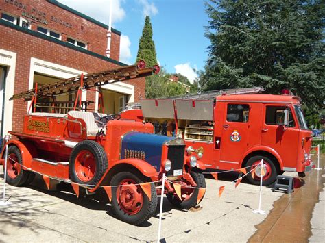 The Fire Truck Museum Canberra Fire Trucks Trucks Canberra