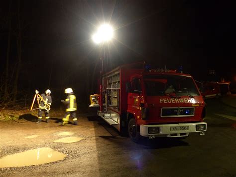 Ausleuchten Von Einsatzstellen Feuerwehr Bad Wildungen