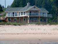 PEI Cottage Rentals:Oceanfront cottages and luxury beach houses for your vacation or golf ...