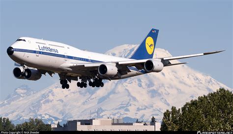 D ABYT Lufthansa Boeing 747 830 Photo By Nick Sheeder ID 1287456