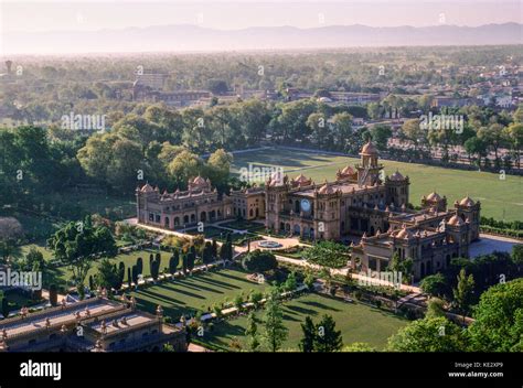 Aitchison College A Famous Independent Semi Private Boys School Seen