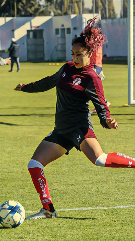 Pin De Edgar En CHICAS LIGA MX En 2022 Frases De Futbol Femenino