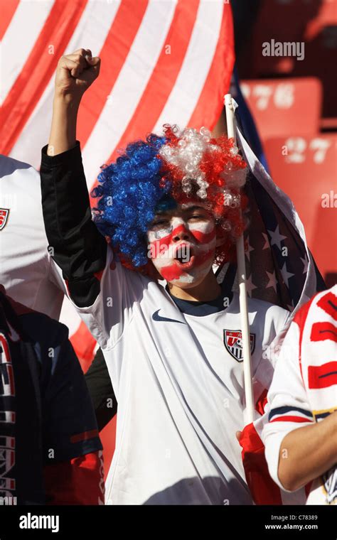 Soccer fan face paint world cup hi-res stock photography and images - Alamy