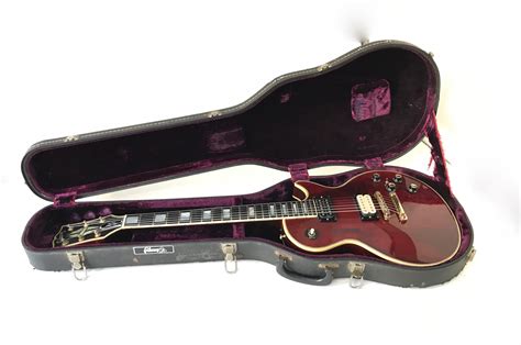 Les Paul Custom Wine Red Gibson Les Paul Custom Wine Red Audiofanzine