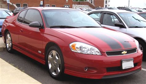 File:06-07 Chevrolet Monte Carlo SS.jpg - Wikimedia Commons