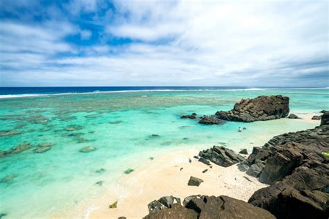 Beaches In Rarotonga The Bathing Moment In The Cook Islands