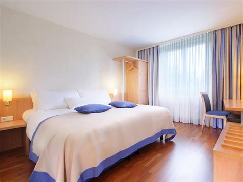 Best Price on TRYP Centro Oberhausen Hotel in Oberhausen + Reviews