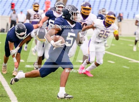 Photo 182 In The Tarboro Vs Mount Airy Nchsaa 1a Finals Photo Gallery