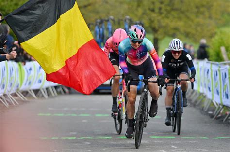 Li Ge Bastogne Li Ge Grace Brown Wins Breakaway