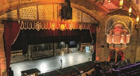 The Deal Walk The Red Carpet At The Fabulous Fox Theatre